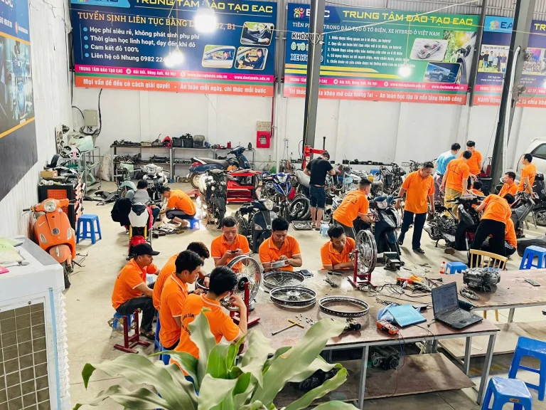 Sửa Chữa Xe Điện Tại Nhà – Nhiều Dòng Xe, Giá Rẻ
